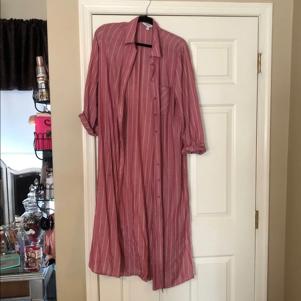Express button down duster - Picture 3 of 3